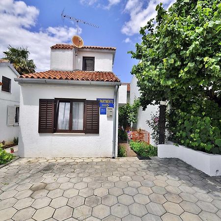 Apartments Mira 645 Poreč Værelse billede